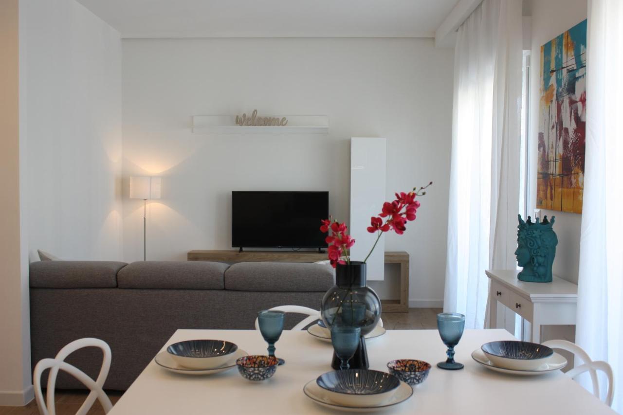 Strettomare-Business & Travel Apartment Reggio di Calabria Luaran gambar