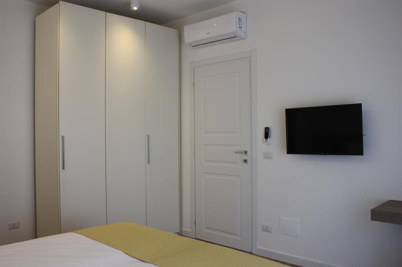 Strettomare-Business & Travel Apartment Reggio di Calabria Luaran gambar